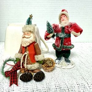 Vintage Festive Santa Figurine Set - Red and Green